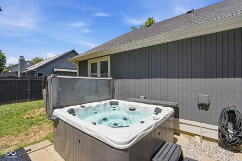 7783 Kemble Court Fishers IN 46038