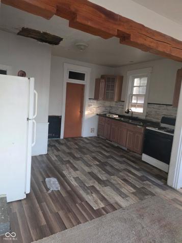 8321 E 42nd Street Indianapolis IN 46226