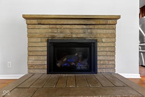 11994 Greenfield Road Zionsville IN 46077
