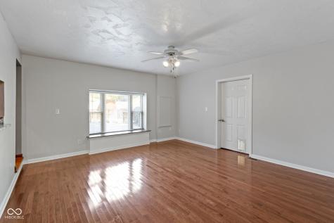 11994 Greenfield Road Zionsville IN 46077