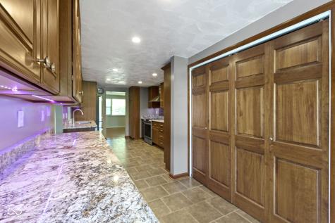 11994 Greenfield Road Zionsville IN 46077