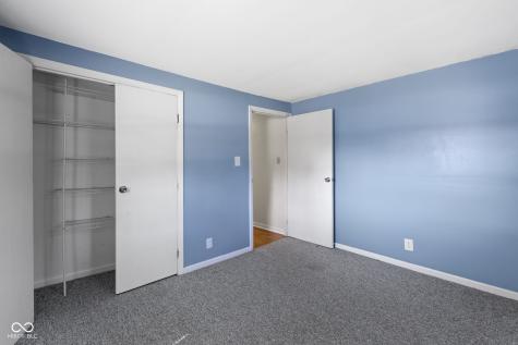 11994 Greenfield Road Zionsville IN 46077