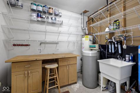 11994 Greenfield Road Zionsville IN 46077