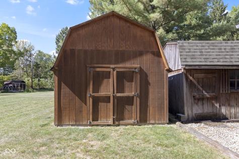 11994 Greenfield Road Zionsville IN 46077