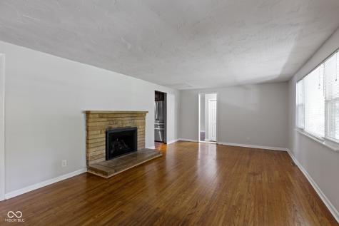 11994 Greenfield Road Zionsville IN 46077