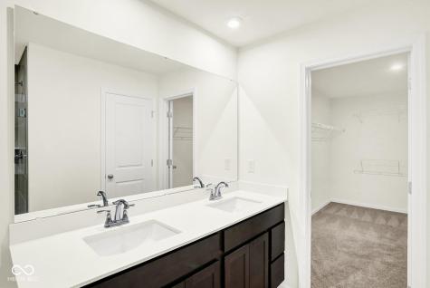 5853 Fair Oak Circle Brownsburg IN 46112