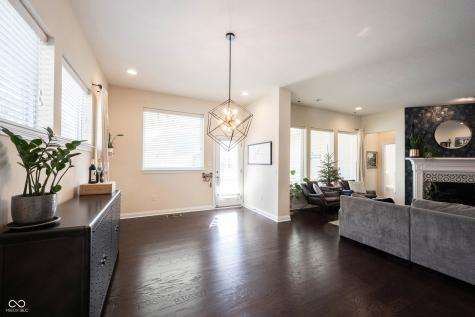 1557 Rosebank Drive Westfield IN 46074