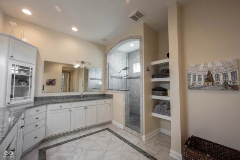 1557 Rosebank Drive Westfield IN 46074