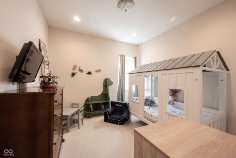 1557 Rosebank Drive Westfield IN 46074