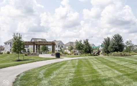 1557 Rosebank Drive Westfield IN 46074