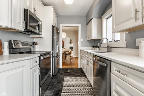 5534 Guilford Avenue Indianapolis IN 46220