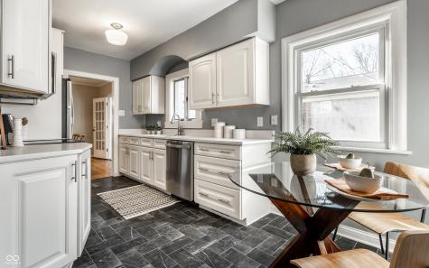 5534 Guilford Avenue Indianapolis IN 46220