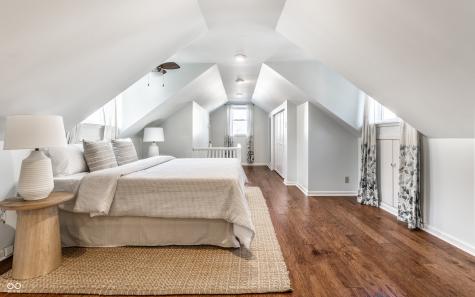 5534 Guilford Avenue Indianapolis IN 46220