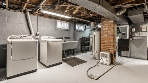 5534 Guilford Avenue Indianapolis IN 46220