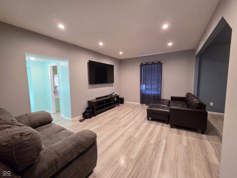 1218 E Edwards Avenue Indianapolis IN 46227
