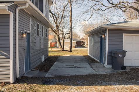1218 E Edwards Avenue Indianapolis IN 46227