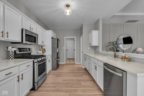5000 Willow Road Zionsville IN 46077