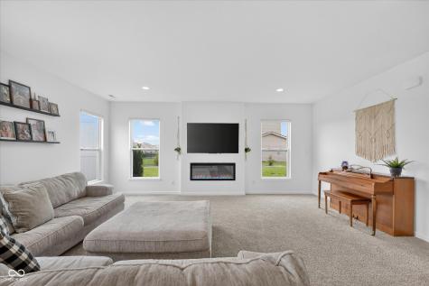 172 Ardglass Street Cicero IN 46034