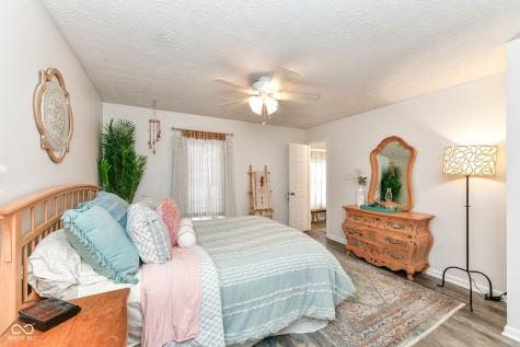 222 Boulder Court Carmel IN 46032