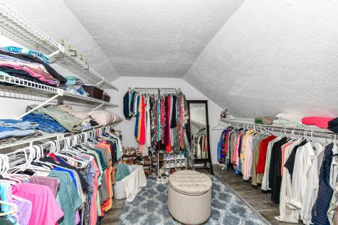 222 Boulder Court Carmel IN 46032