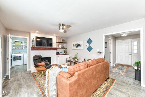 222 Boulder Court Carmel IN 46032