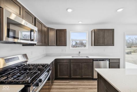 7119 Waylon Way Indianapolis IN 46239