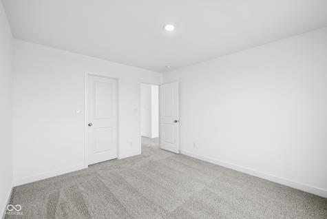 7119 Waylon Way Indianapolis IN 46239