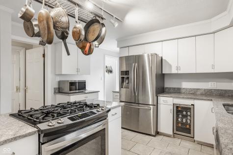 4615 Boulevard Place Indianapolis IN 46208
