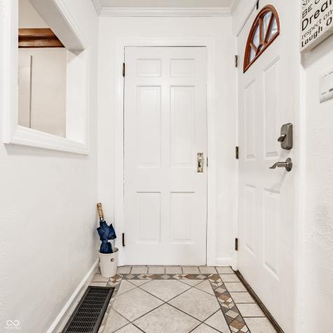 4615 Boulevard Place Indianapolis IN 46208