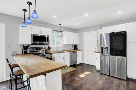 8315 San Marcos Circle Indianapolis IN 46256