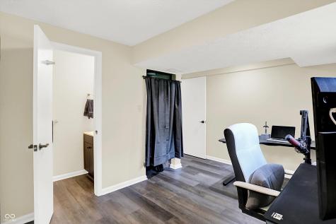 8315 San Marcos Circle Indianapolis IN 46256