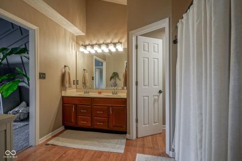 12854 Sweet Briar Parkway Fishers IN 46038