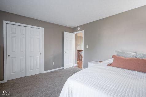 12854 Sweet Briar Parkway Fishers IN 46038