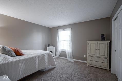 12854 Sweet Briar Parkway Fishers IN 46038