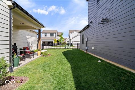 17347 Newton Main Street Westfield IN 46074