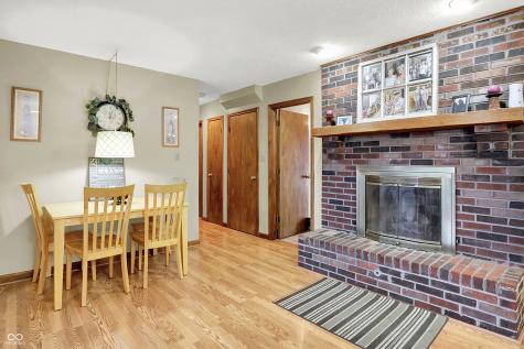 8 Marys Court Whiteland IN 46184