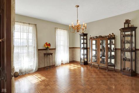 8 Marys Court Whiteland IN 46184