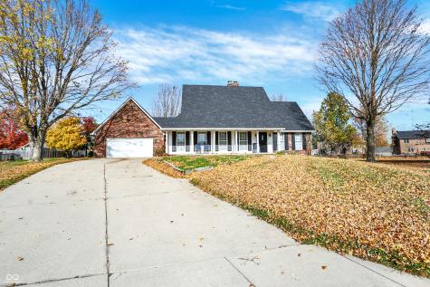8 Marys Court Whiteland IN 46184