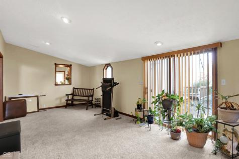 8 Marys Court Whiteland IN 46184