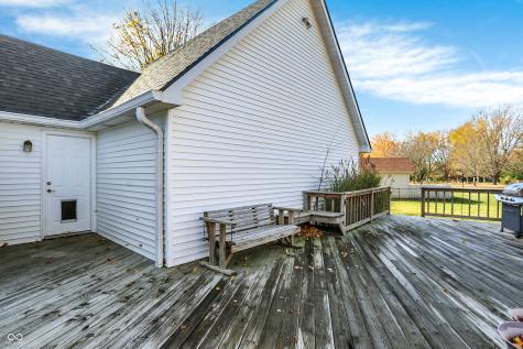 8 Marys Court Whiteland IN 46184