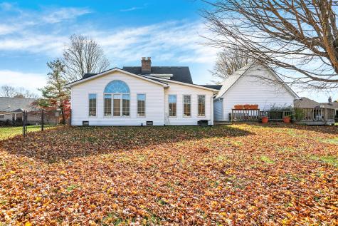 8 Marys Court Whiteland IN 46184