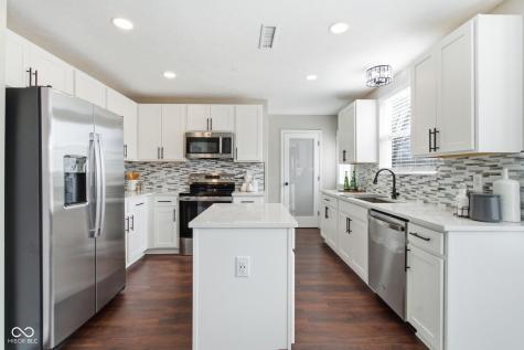 12328 Quarry Face Court Fishers IN 46037