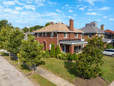 3648 N Delaware Street Indianapolis IN 46205