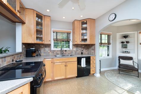 5972 N New Jersey Street Indianapolis IN 46220