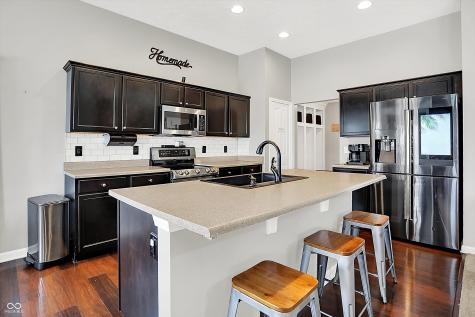 10535 Pintail Lane Indianapolis IN 46239
