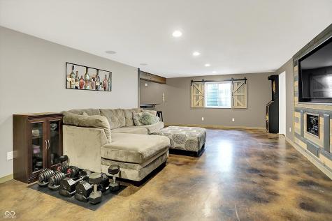10535 Pintail Lane Indianapolis IN 46239