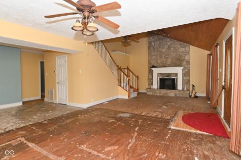 60 Circle Drive Monrovia IN 46157