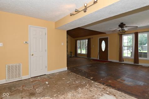 60 Circle Drive Monrovia IN 46157