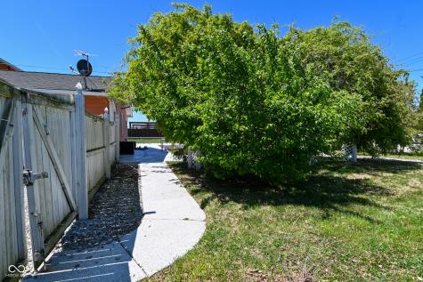 60 Circle Drive Monrovia IN 46157