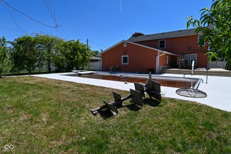 60 Circle Drive Monrovia IN 46157